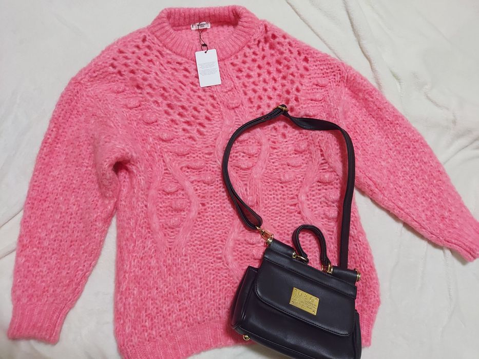 Продам новую кофту Mango с этикеткой