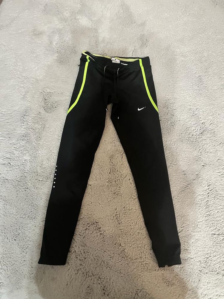 Tricou sala Under Armour colanti Nike pantaloni ciclism