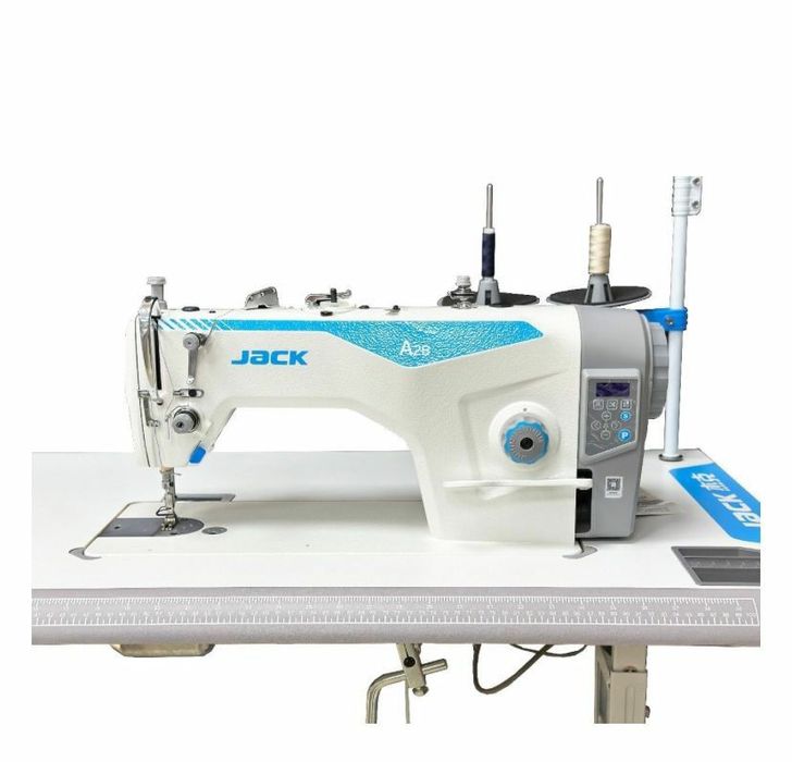 Продам швейную машину.