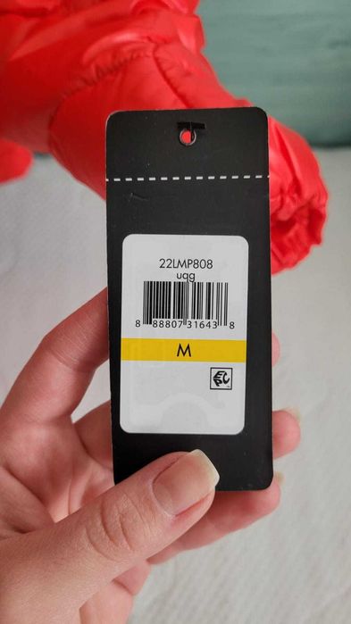 Geaca GUESS - Originala S.U.A. noua Toamna - Iarna, dama