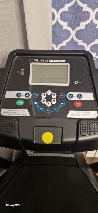 Беговая дорожка спортивная