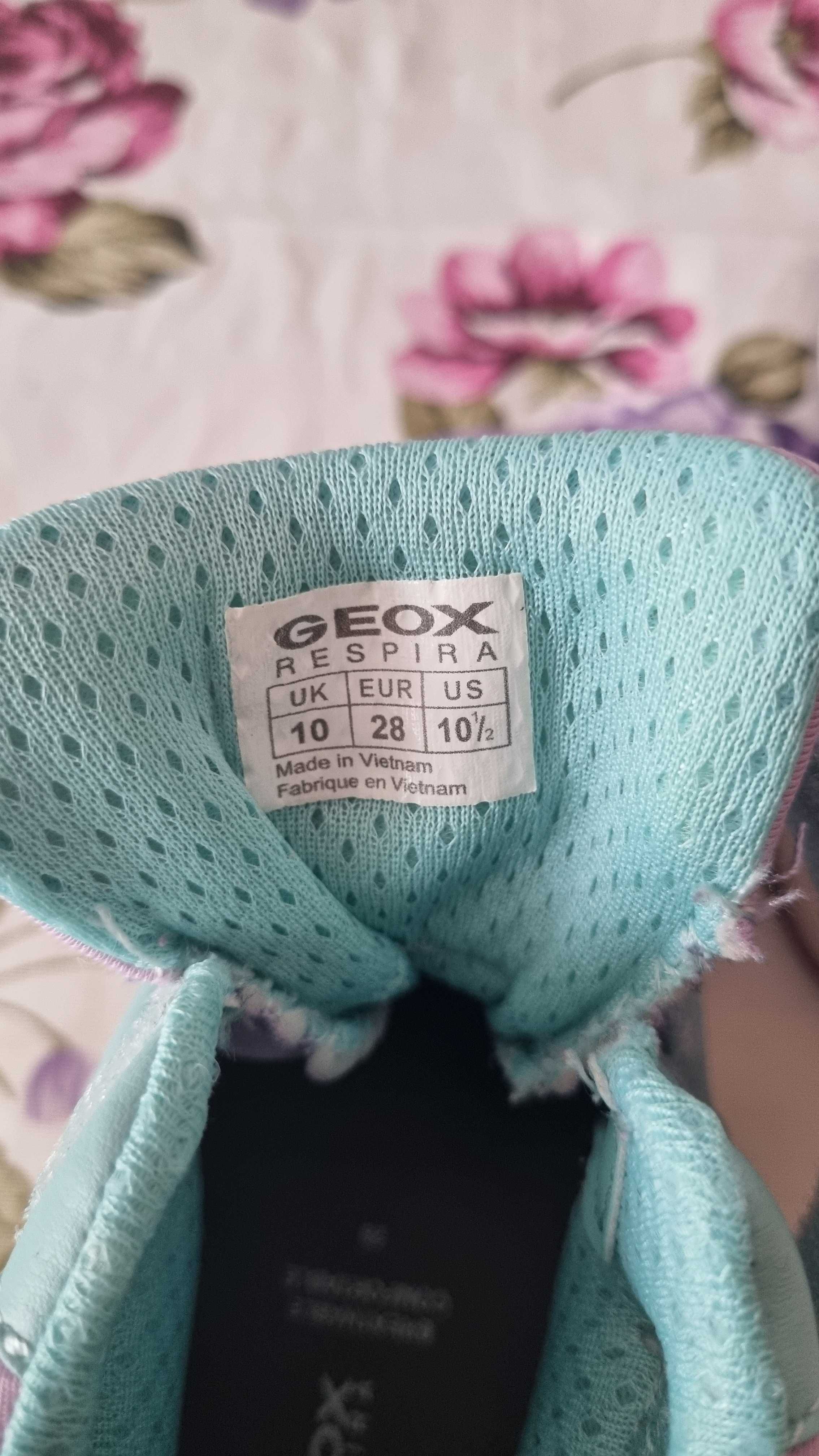 Маратонки Geox, 28 номер