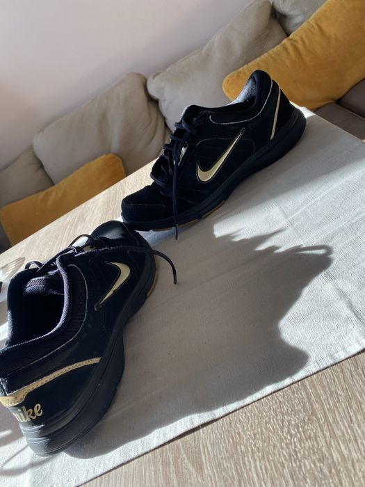 Дамски маратонки