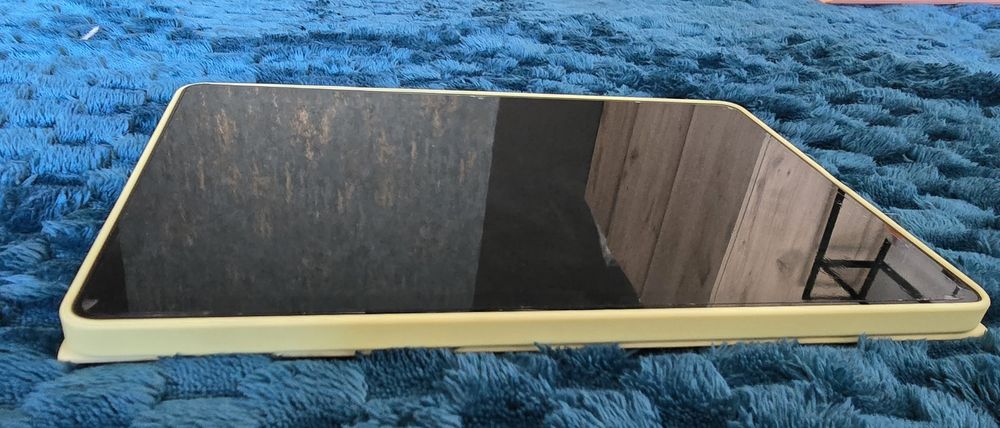 Tableta si husa Samsung Tab A9+, garantie pana in Februarie '26