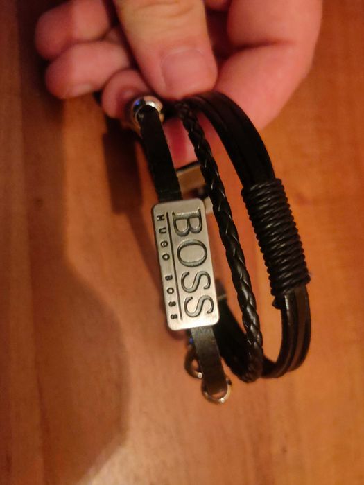 Мъжка гривна Boss
