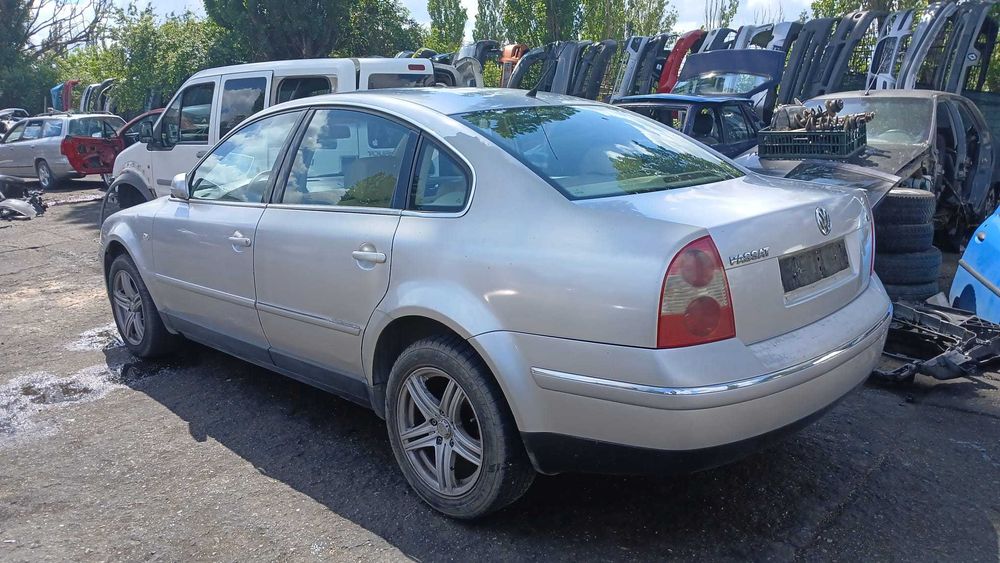 Dezmembrez VW Passat B5.5 AUTOMAT -2.3 Benzina Din 2004 -AZX