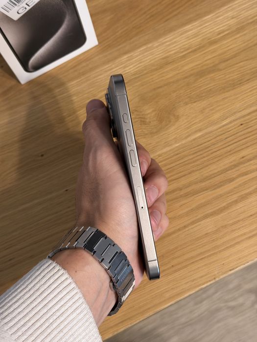 iPhone 15 Pro, Natural Titanium, 128GB