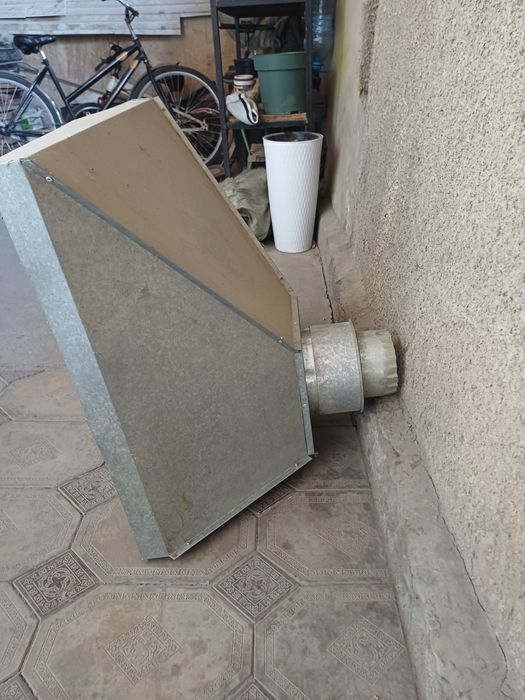 Вытяжка для дыма и кастра