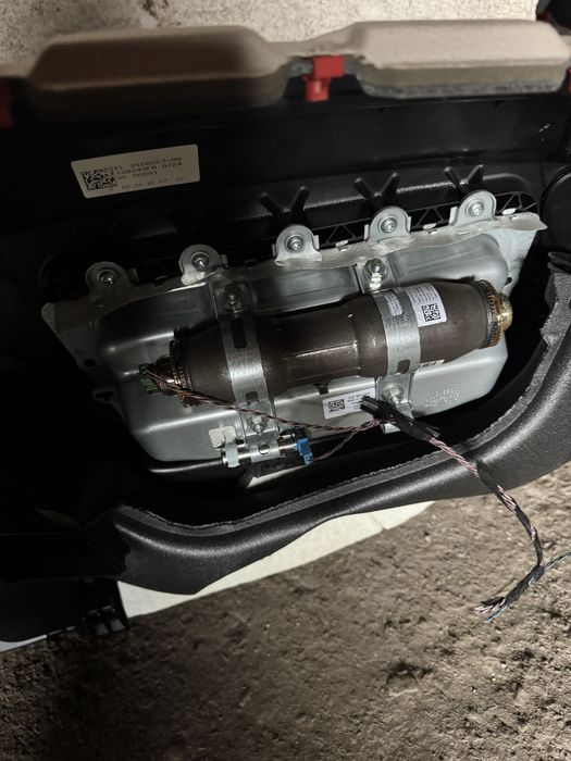 Арматурно табло бмв 5, ф10/11(armaturno tablo bmw 5, f10/11)