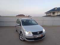 WV*TOURAN*2000*Diezel/AN*2010/BI*XENON*EURO.4*Privat*Germania!