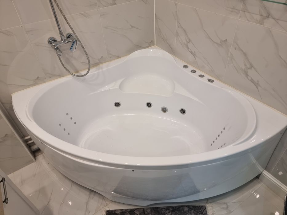 Продам джакузи!!