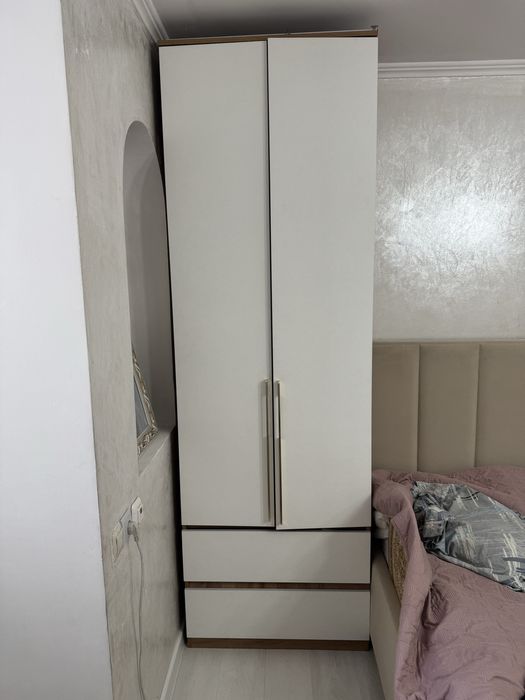 Продам комплект шкафа