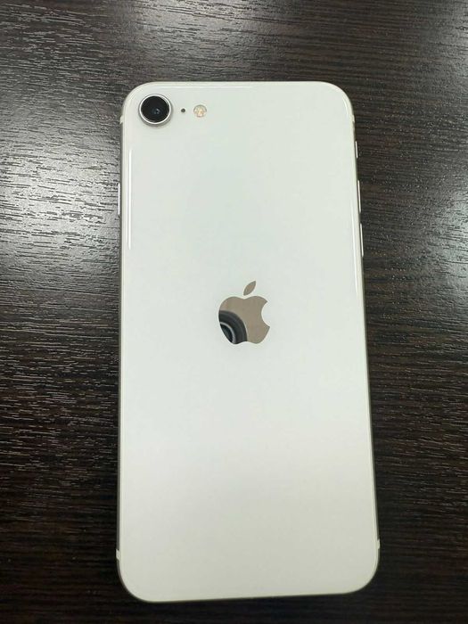 Продам iPnone SE