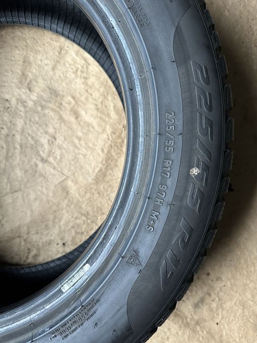225/55 R17 Pirelli Sottozero 3