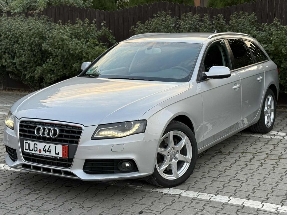 Audi A4  2.0 TDI 143 cai Automat  Euro5