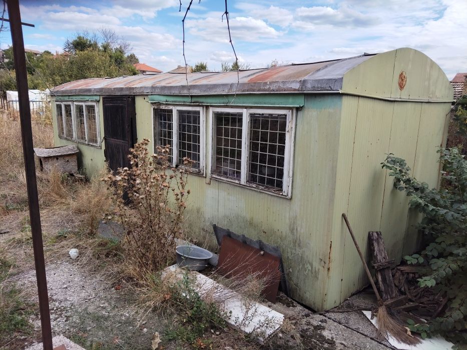 Двоен строителен фургон