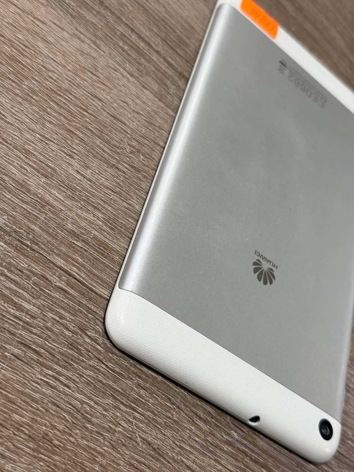 Продавам Таблет Huawei MediaPad T2