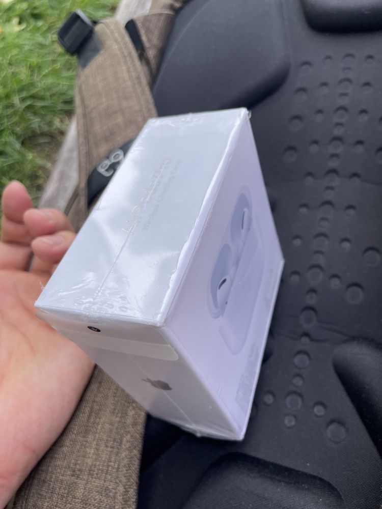 AirPods Pro series 1