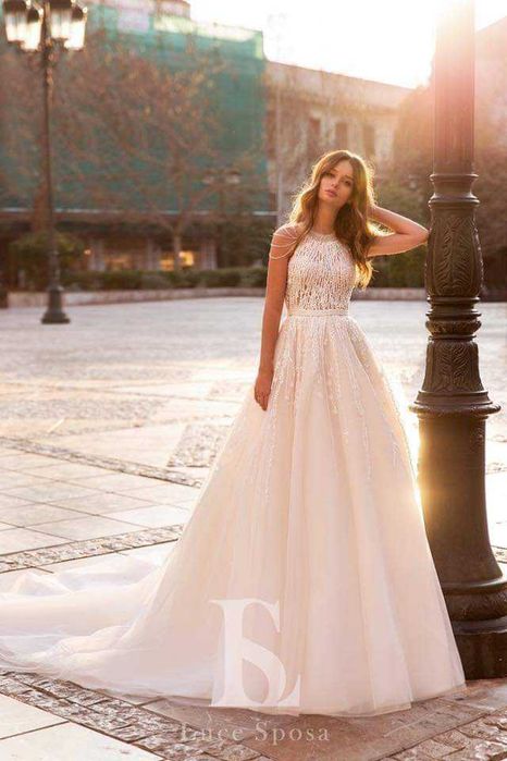 Vand rochie de mireasa, marimea 34