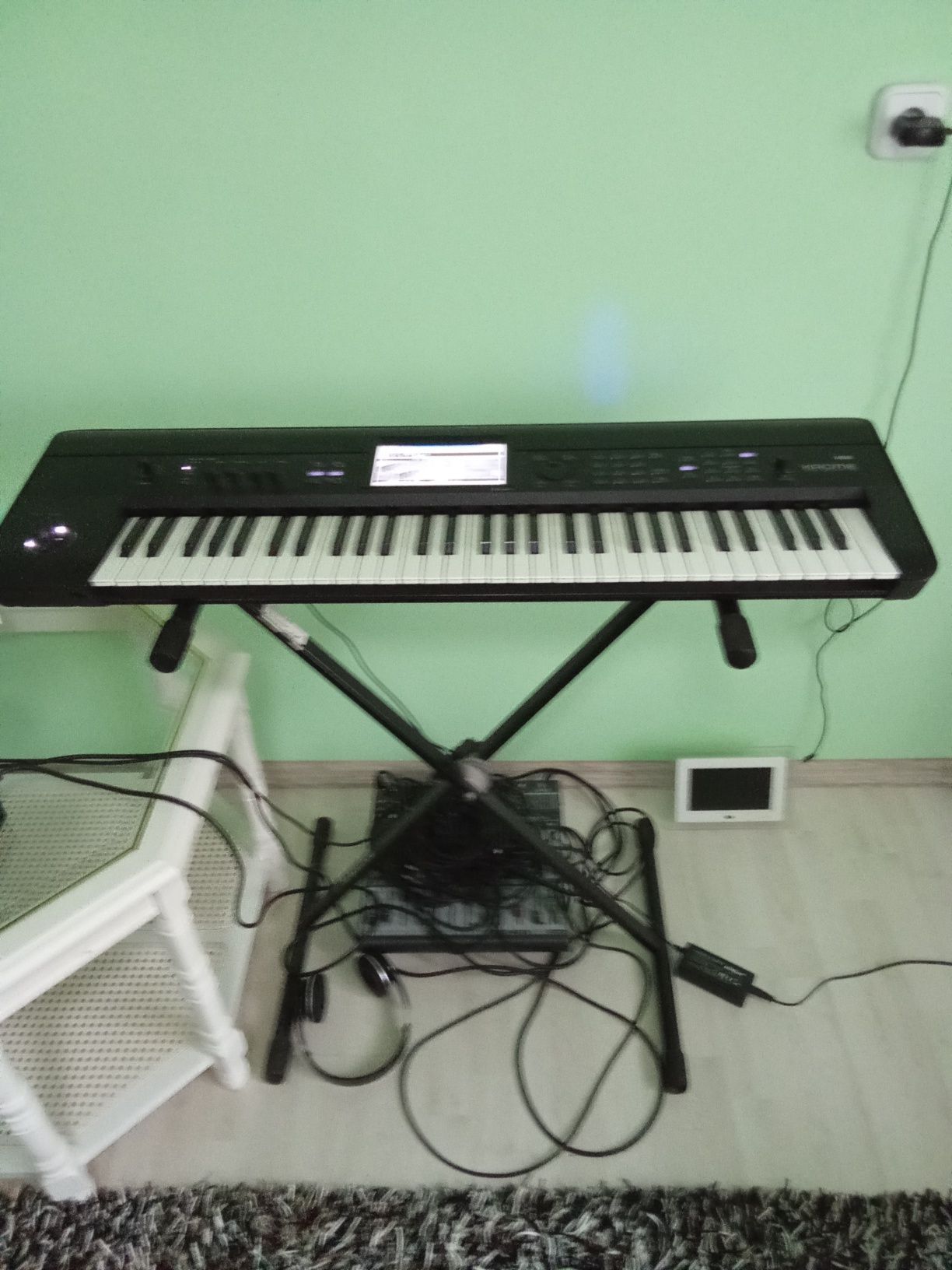 Orgă Kong Krome Music Workstation