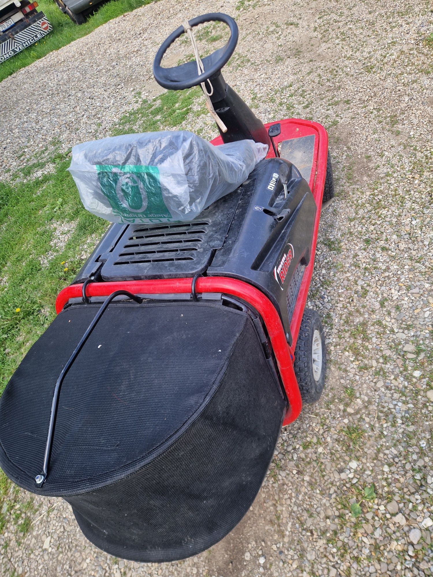 Tractoras  gazon