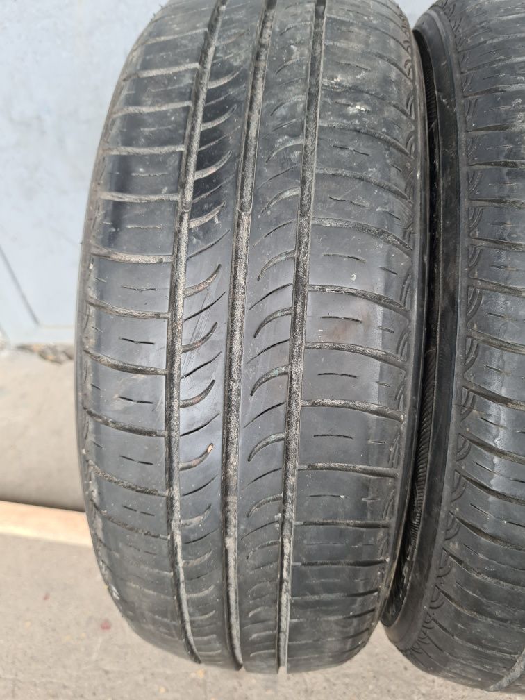 2 бр. летни гуми 165/60/14 Hankook 5,5 mm DOT 4409