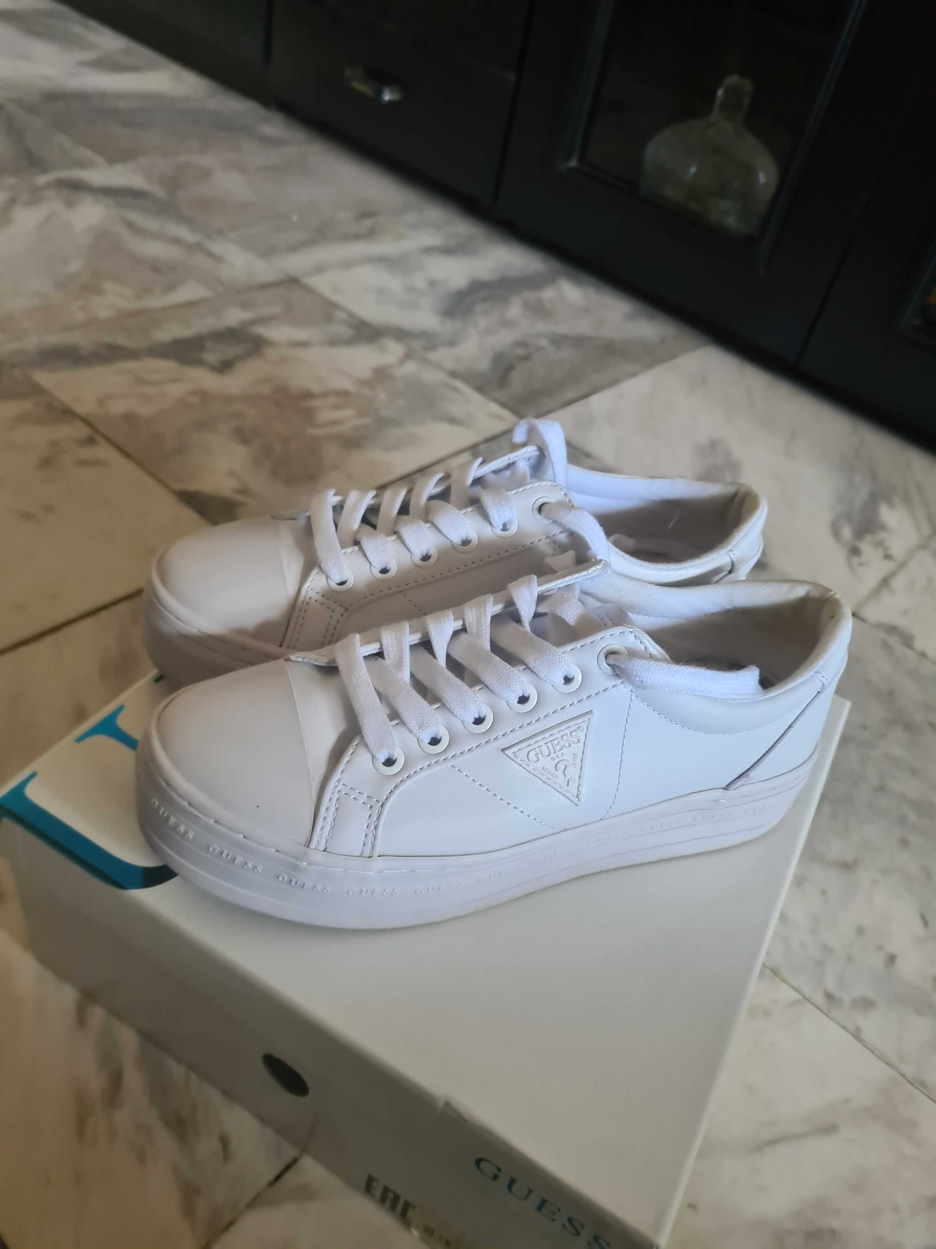 Guess 37 номер сникърси