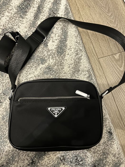 borseta prada neagra