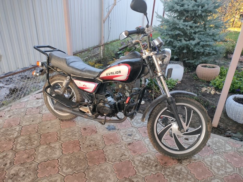 мопед 110 куб  проходит обкатку