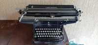 Старинна пишеща машина