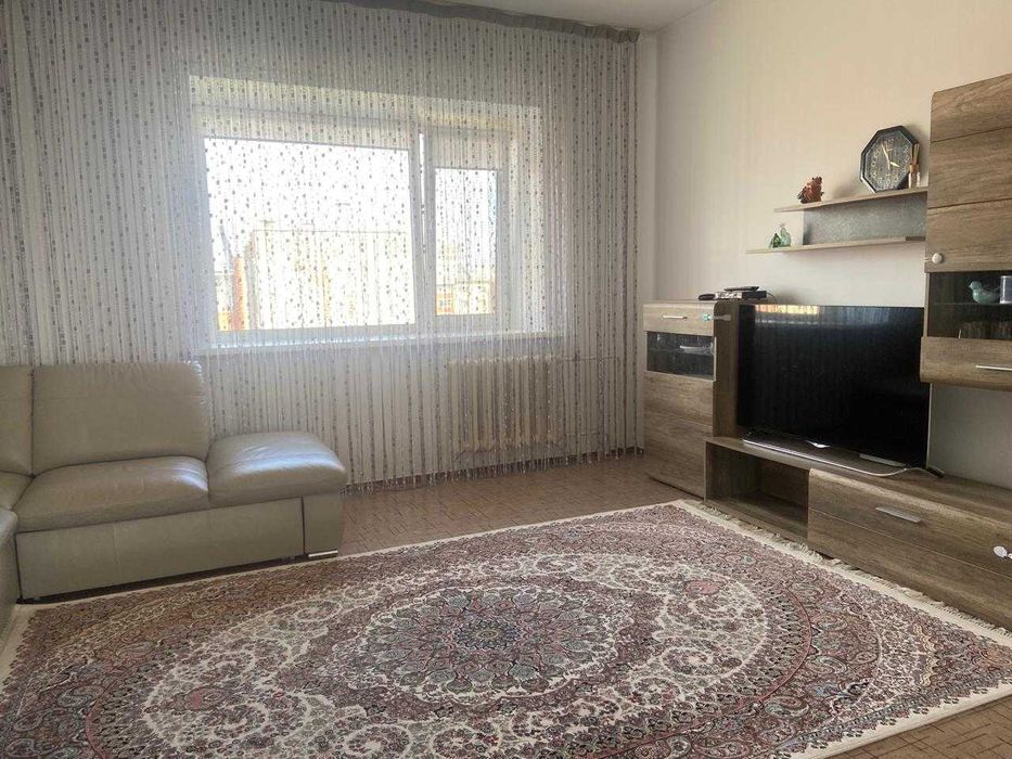Продам 3-х комнатную квартиру, 20 мкрн