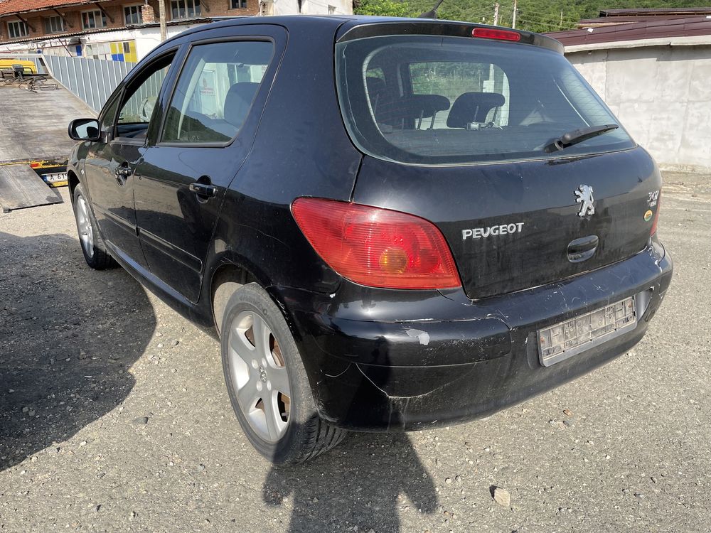 Peugeot 307 2.0hdi На Части