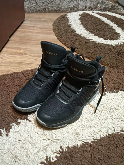 Lot haine copii 13-14 ani