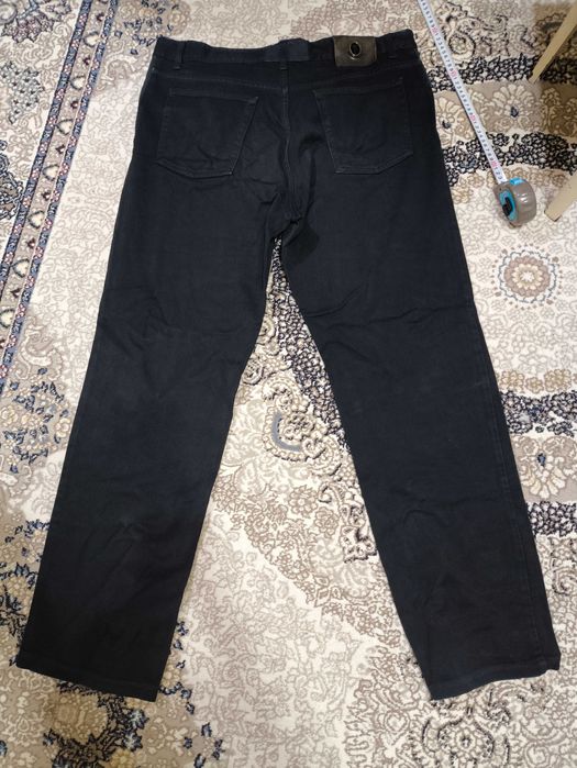 Продам мужские новые джинсы, размер 38, плотные