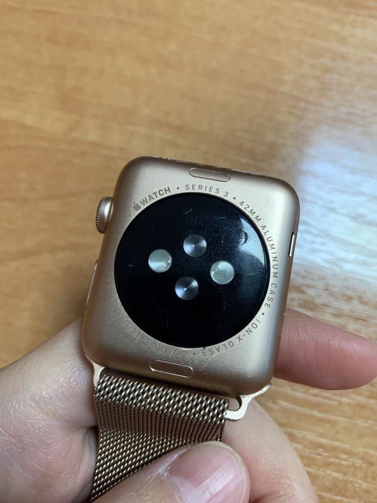 Продается Apple watch 3 series, 42mm