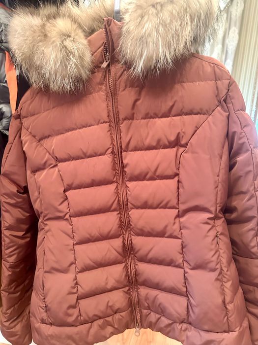 Яке с естесвен пух