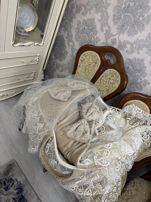 Комплект на выписку тёплый состояние идеальное