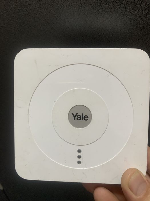 Yale  smart alarm componente noi