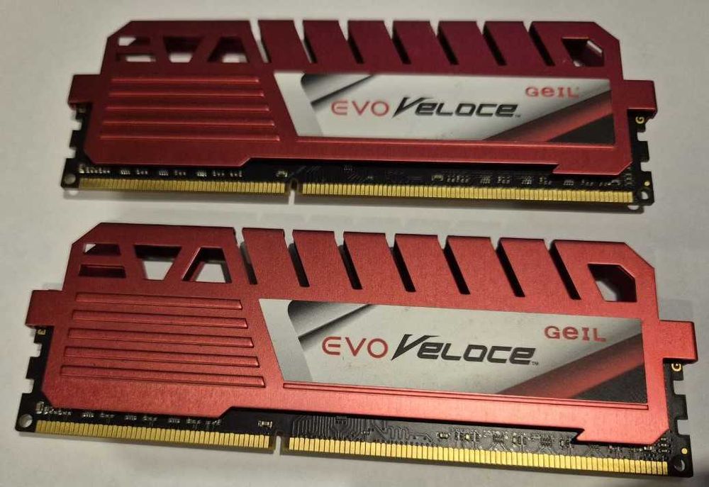 ОЗУ DDR3 Geil Evo Veloce 16Gb (2*8Gb kit) 2400Mhz