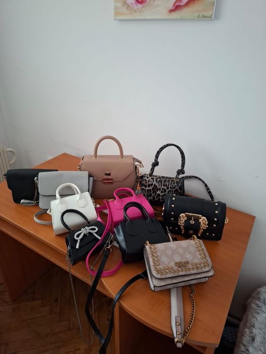 Чанти- guess, versace, sinsay, shein