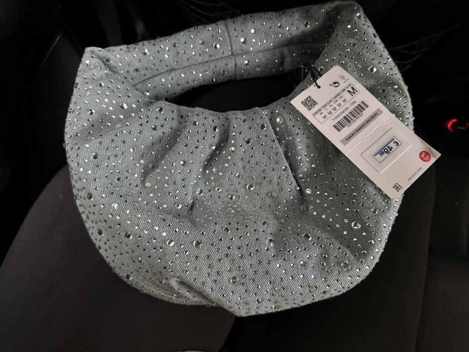 Чисто нова чанта Zara с камъни
