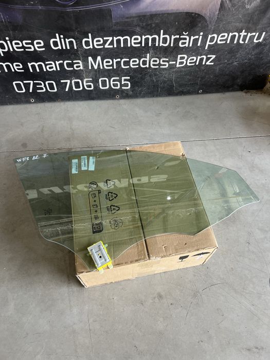 Geam fata dr Mercedes Cla W118 an 2022-2023