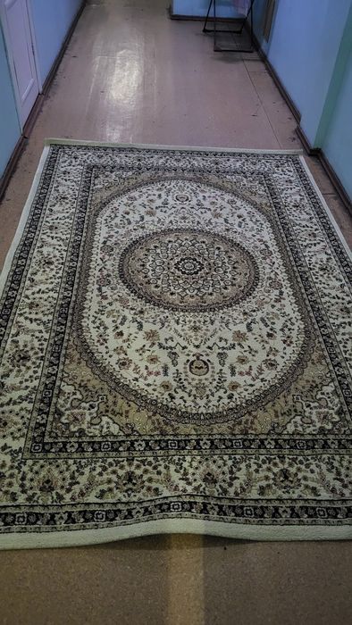 Ковер шерстяной тёплый