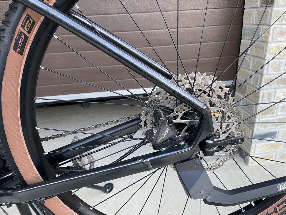 Vând Bicicletă Cube Reacțion XT Model 2025 Nouă cu acte .