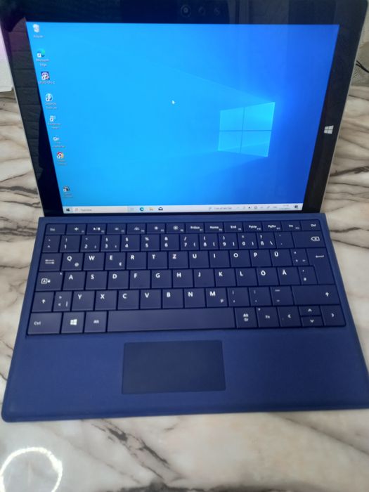 Лаптоп Microsoft Surface 3 Intel Atom x7-Z8700 4gb 10.8″, Full HD