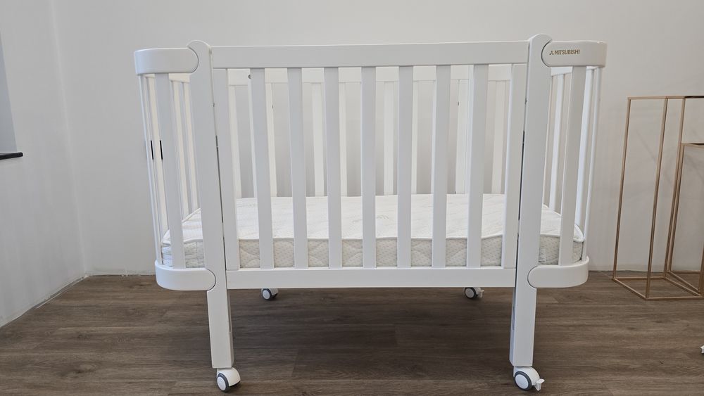 Бебешко легло Монако