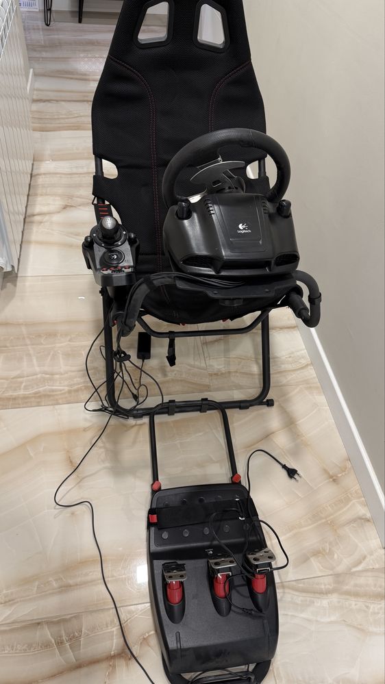 Logitec G27 и Седалка