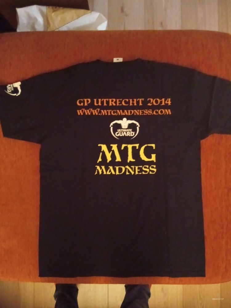 Tricou Magic The Gathering MTG colecție 2014