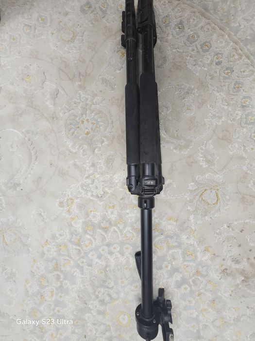 Штатив для камер