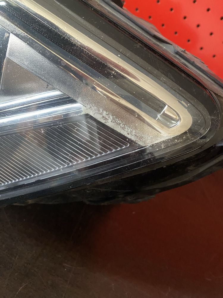 Far stanga bixenon si led Audi Q5 8R facelift